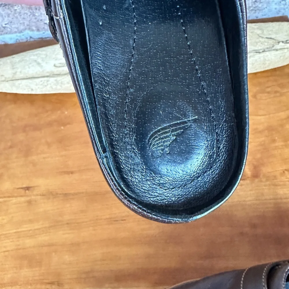 Redwing Brown Leather Mules/ Clogs - Picture 6 of 9